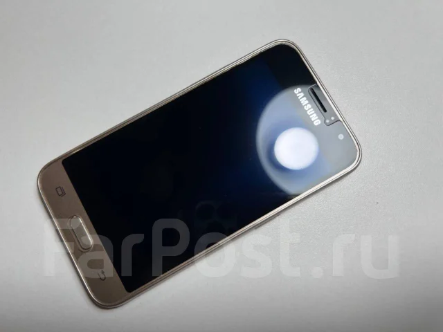 Samsung Galaxy J1 2016. �/�, 8 ��, ������� ����