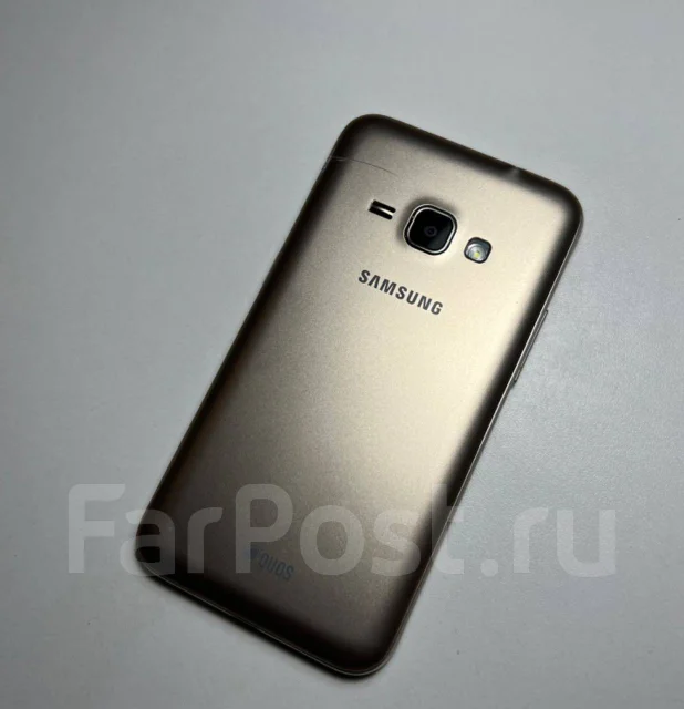 Samsung Galaxy J1 2016. �/�, 8 ��, ������� ����