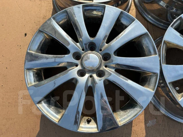 Azect. 7.0x17", 5x114.3, ET55, �� 73,1���. ����