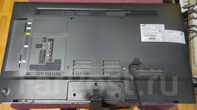 Samsung UE32H5000. LED ����