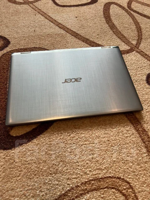 Acer Spin 1 SP111-32N. 11.6", 1,1����, ��� 4 ��, ���� 64���, WiFi: 1, Bluetooth: 1, ����������� �� 8��. ����