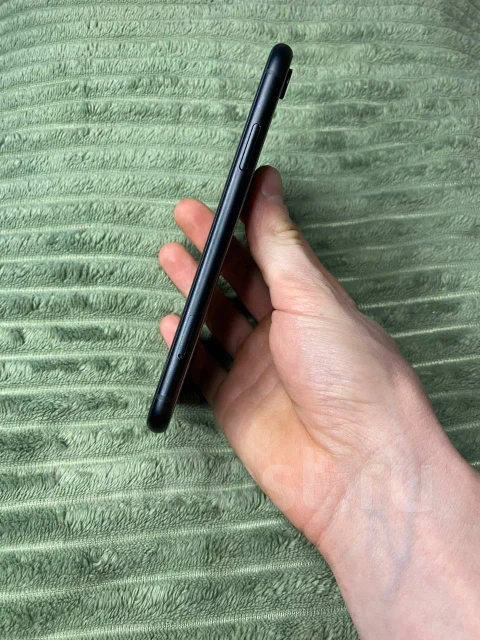 Apple iPhone Xr. �/�, 64 ��, ������, 4G LTE ����