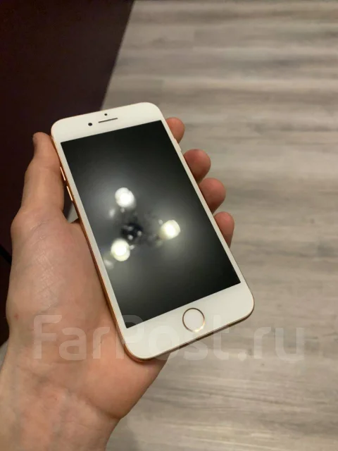 Apple iPhone 8. �/�, �������, 3G, 4G LTE, 5G, ����������, NFC ����