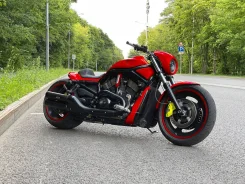 Harley-Davidson V-Rod. 1 250����. ��., ��������, ���, � �������� ����