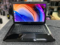 Compaq. 15.6", 1,4����, ��� 4 ��, WiFi, Bluetooth ����