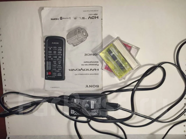 Sony HDR-HC9 ����