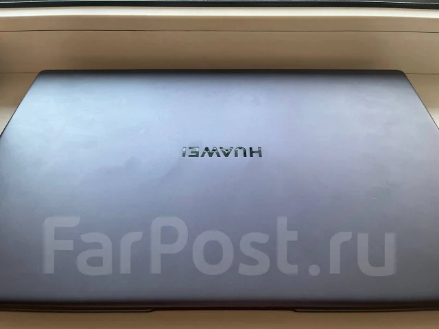 Huawei MateBook D 15. 15.6", 2,3����, ��� 8 ��, ���� 512���, WiFi: 1, Bluetooth: 1 ����