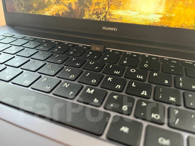 Huawei MateBook D 15. 15.6", 2,3����, ��� 8 ��, ���� 512���, WiFi: 1, Bluetooth: 1 ����