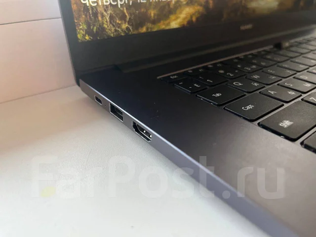 Huawei MateBook D 15. 15.6", 2,3����, ��� 8 ��, ���� 512���, WiFi: 1, Bluetooth: 1 ����