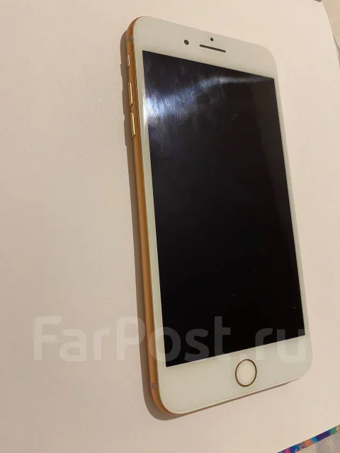 Apple iPhone 8 Plus. �/�, �������, 3G, 4G LTE, NFC ����