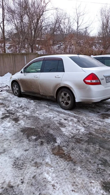 Nissan Tiida Latio. �������, 4wd, 1.5 (109��.�.), ������, 170 000����. �� ����
