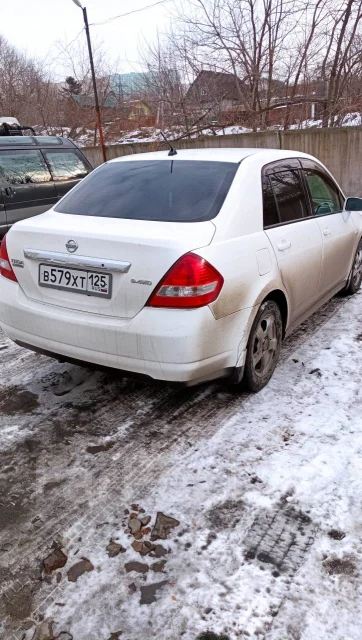 Nissan Tiida Latio. �������, 4wd, 1.5 (109��.�.), ������, 170 000����. �� ����