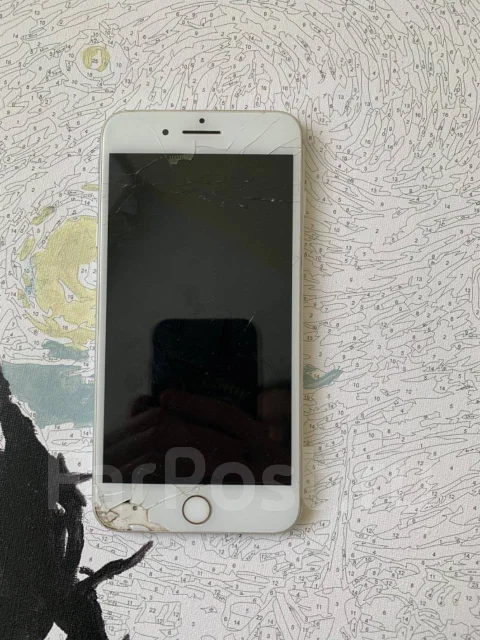 Apple iPhone 8 Plus. �/�, �����������, 4G LTE, NFC ����