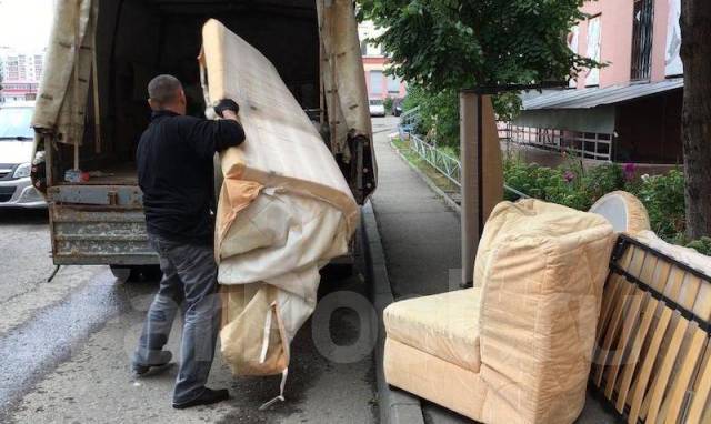 Вывоз старой мебели, с водителем во Владивостоке