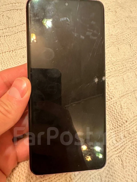 Samsung Galaxy S20. �/�, ������� ����