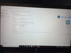 HP 15-dw1059ur. 15.6", 2,4����, ��� 8 ��, ���� 256���, WiFi: 1, Bluetooth: 1, ����������� �� 5��. ����