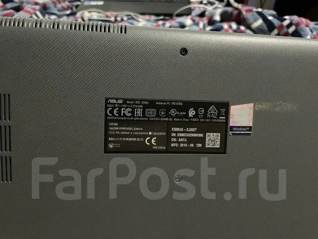 Asus Laptop. 15.6", 2,3����, ��� 8 ��, ���� 256���, WiFi: 1, Bluetooth: 1, ����������� �� 4��. ����