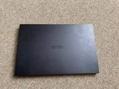 Asus ExpertBook. 15.6", 2����, ��� 8 ��, ���� 256���, WiFi: 1, Bluetooth: 1, ����������� �� 4��. ����