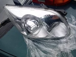 ���� Toyota Avensis xenon [0542], ������ 0542 ����