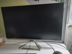 ViewSonic. 32", ���������� �� (LCD, LED, QLED) ����