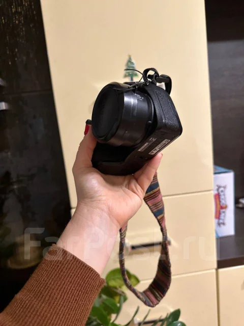 Fujifilm FinePix S2000HD. 10 - 14.9 ��, ���: 14� � ����� ����