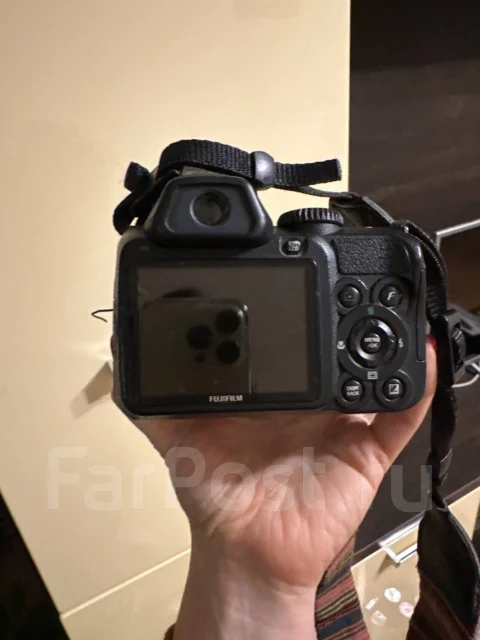 Fujifilm FinePix S2000HD. 10 - 14.9 ��, ���: 14� � ����� ����