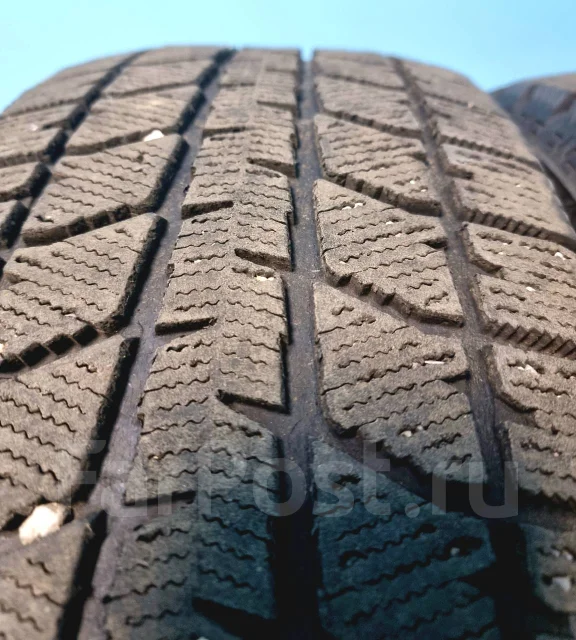 Bridgestone Blizzak WS-70. ������, ��� �����, 2010 ���, �/�, ����� 40 % ����