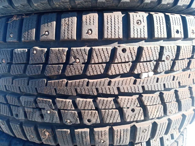 Dunlop SP Winter Ice 01. ������, ����������, 2013 ���, �/�, ����� 10 % ����