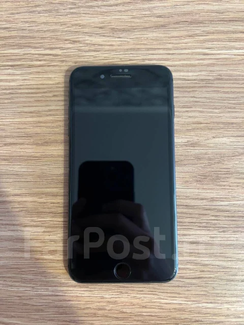 Apple iPhone 8 Plus. �/�, 64 ��, ������, 4G LTE, NFC ����