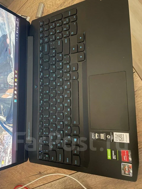 Lenovo IdeaPad Gaming 3. 15.6", 3����, ��� 16 ��, ���� 512���, WiFi: 1, Bluetooth: 1, ����������� �� 8��. ����