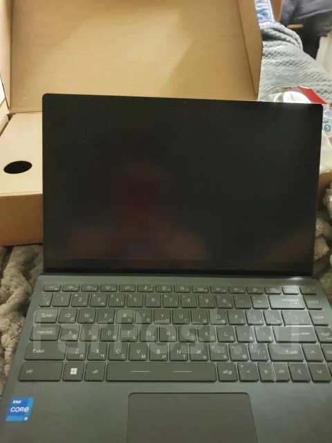 MSI Modern 14 B11MOU. 14", ��� 8 ��, ���� 250���, WiFi: 1, Bluetooth: 1 ����