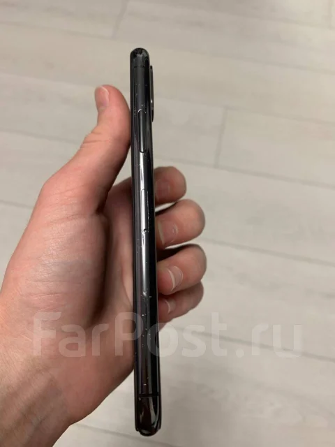 Apple iPhone X. �/�, 64 ��, ������, 4G LTE, NFC ����