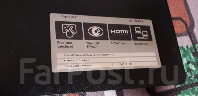 Acer Aspire ES1-732. 17.3", 2����, ��� 4 ��, ���� 500���, WiFi: 1, Bluetooth: 1, ����������� �� 2��. ����
