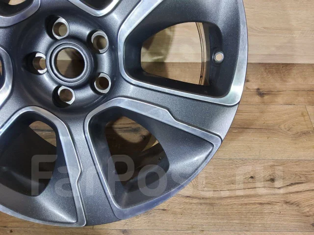 Land Rover. 9.5x21", 5x120, ET49, �� 72,6���. ����