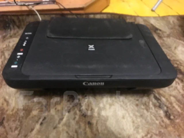 HP. 15", 1,9����, ��� 2048 ��, ���� 2���, WiFi: 1, ����������� �� 4��. ����