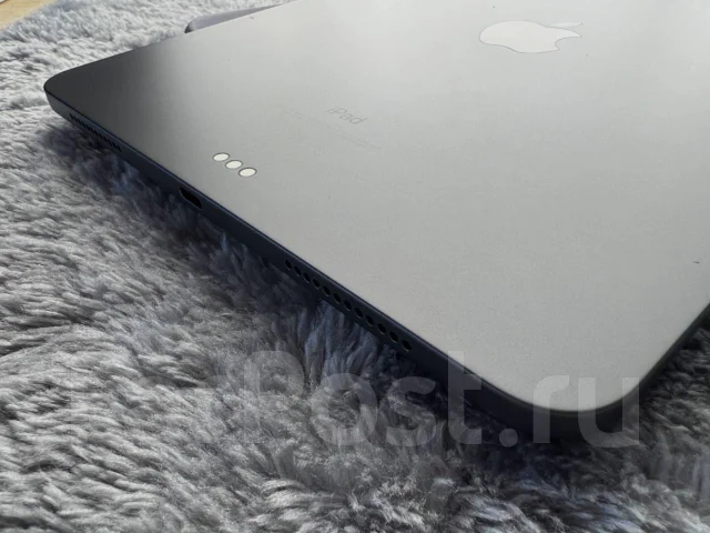 Apple iPad Air 4. 10.9 ������, ������ 64 �� ����
