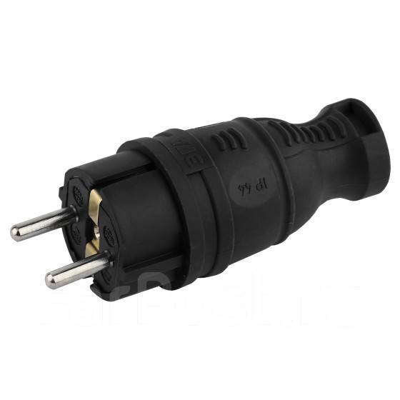 Вилка каучуковая прямая с/з 16A IP44 Черная ЭРА, новый, в наличии. Цена ...