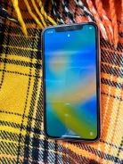 Apple iPhone Xr. �/�, 128 ��, �������, 3G, 4G LTE, 5G, NFC ����