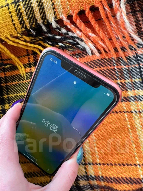 Apple iPhone Xr. �/�, 128 ��, �������, 3G, 4G LTE, 5G, NFC ����
