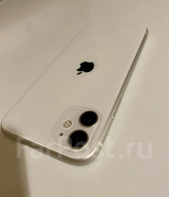 Apple iPhone 11. �/�, 64 ��, �����, 4G LTE, NFC ����
