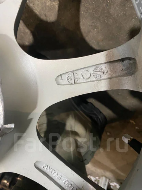 Esprine. 7.0x17", 5x114.3, ET38 ����