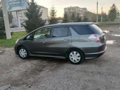 Honda Fit Shuttle. ��������, ��������, 1.5, ������, 188����. �� ����