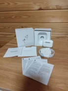 Apple AirPods ����