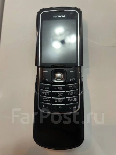 Nokia 8600 Luna. �/� ����