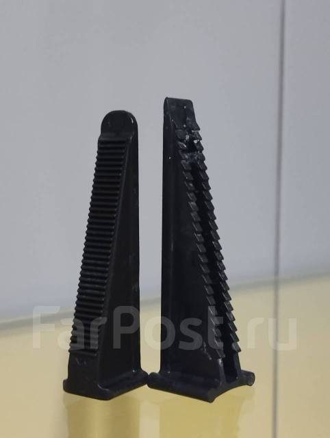 Клин для системы выравнивания плитки / СВП TLS Profi б/у два вида, в ...