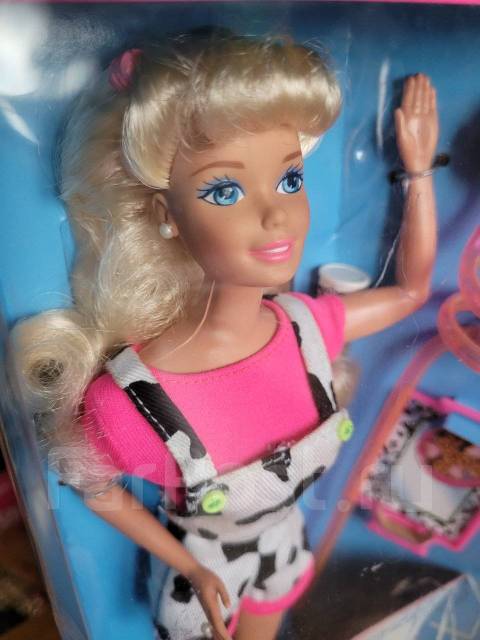 90 1995 GOT MILK Barbie Doll 4 500