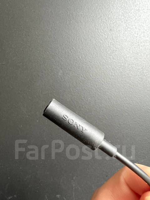 Sony EC260 USB type C to headphone jack 3.5mm adapter black 1310 9805 500
