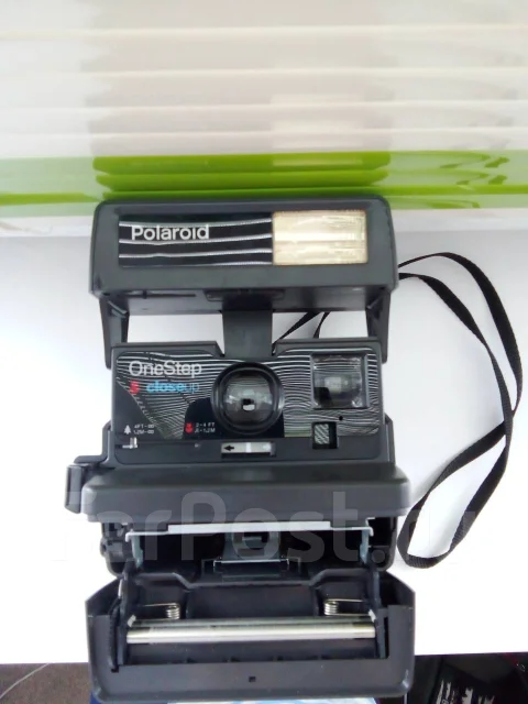 Polaroid OneStep. ���: 14� � ����� ����