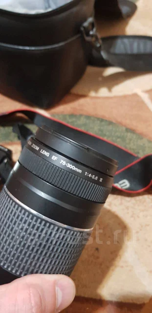 Canon EOS 1100D ����