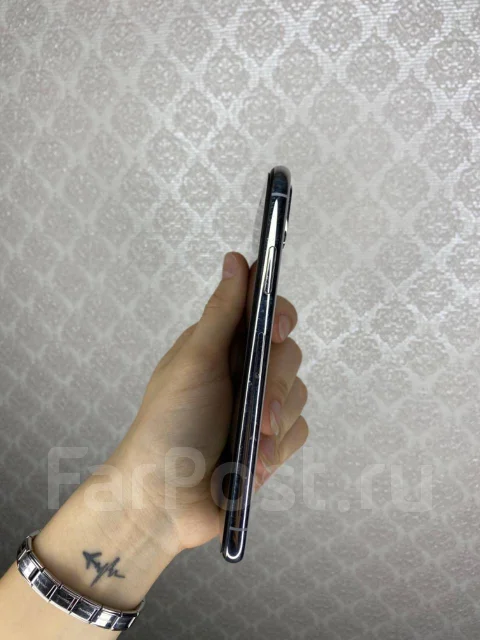 Apple iPhone X. �/�, 64 ��, ����� ����